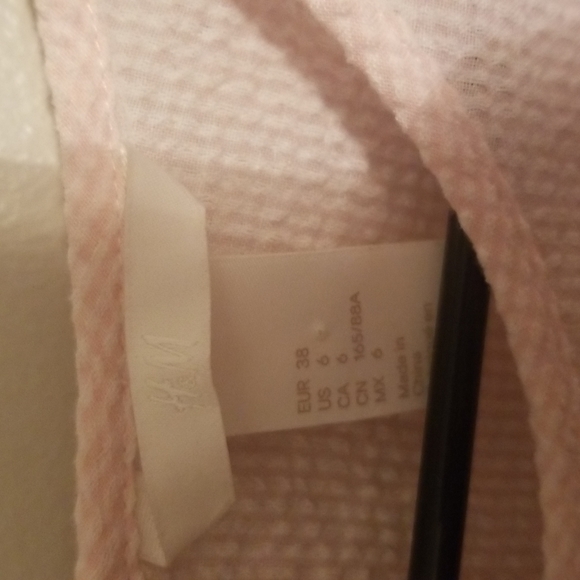 Soft Pink Gingham Ruffle Blouse H&M - Picture 3 of 5